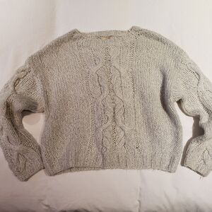 3 for $40 
H&M cropped sweater size S
